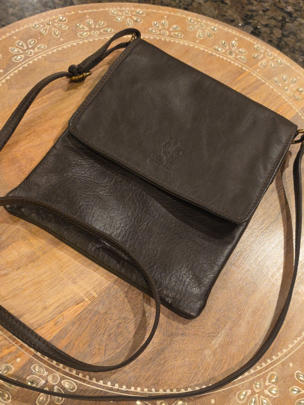 Women's Genuine Leather Crossbody Bag in Dark Brown
